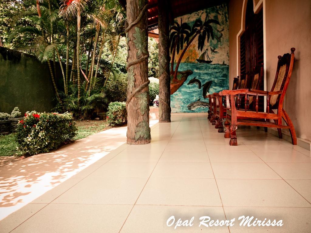 Villa Opal Mirissa Extérieur photo